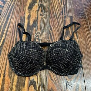 VICTORIAS SECRET Black and golds shimmer bra